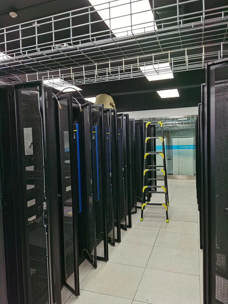 智能化弱電工程助力機房改造，一周攻堅成效顯著
